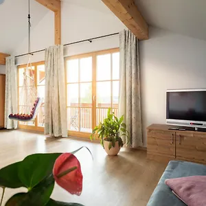 Bernhardhof Otterfing