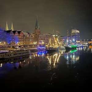Exklusive 5km Vom Centrum Apartment BRE